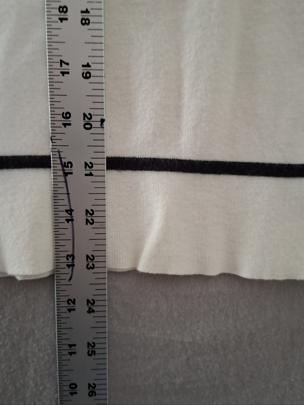 Ann Taylor LOFT Women's Ivory And Black Knit Sweater Size XL Raglan Sleeve - Picture 7 of 8